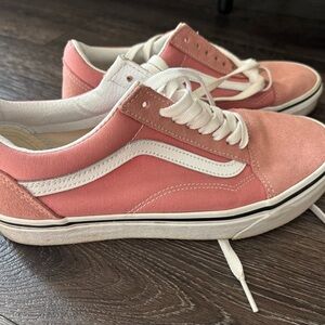 Vans Women’s Old Skool Sneakers Rosette and White